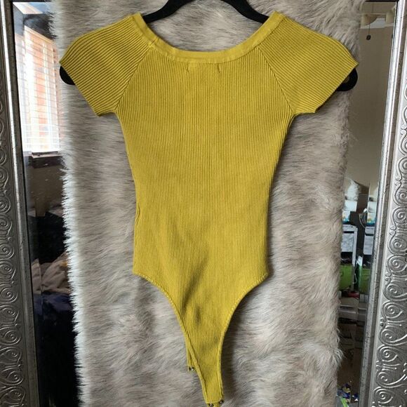S yellow green ribbed bodysuit - Picture 3 of 3